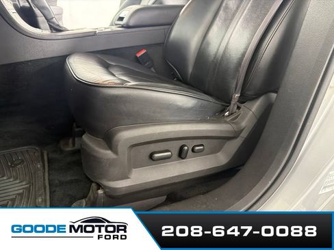 Used 2013 Lincoln MKX AWD image 11