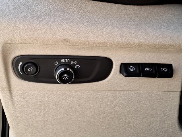 Used 2022 Buick Envision Avenir w/ Technology Package II AWD/4WD image 15