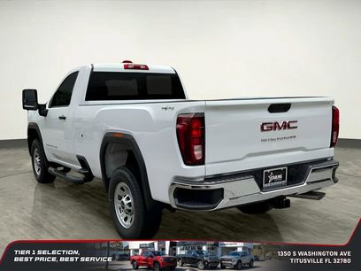 New 2025 GMC Sierra 2500 Pro w/ Convenience Package