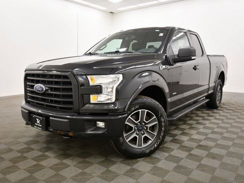 Used 2015 Ford F150 XLT w/ Equipment Group 302A Luxury image 2