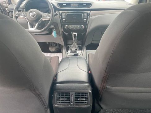 Used 2020 Nissan Rogue Sport S w/ Appearance Package AWD/4WD image 19