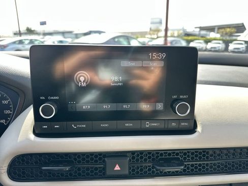 Certified 2024 Honda HR-V LX image 24