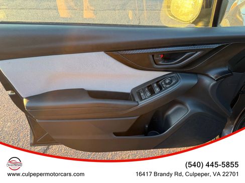 Used 2018 Subaru Crosstrek 2.0i Premium w/ Eyesight System image 8