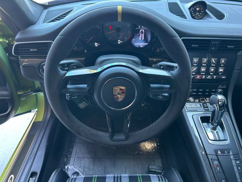 Used 2019 Porsche 911 GT2 RS RWD image 15