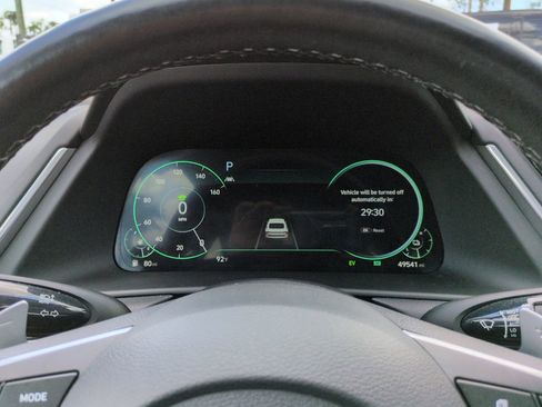 Used 2021 Hyundai Sonata Limited FWD image 28