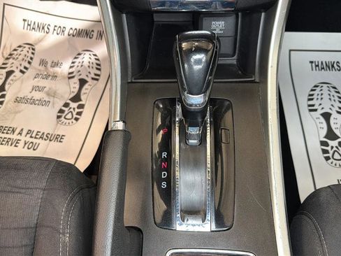 Used 2015 Honda Accord Sport image 21