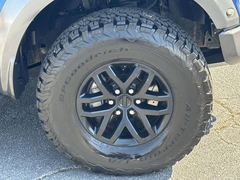 Used 2017 Ford F150 Raptor w/ Equipment Group 801A Mid AWD/4WD image 12