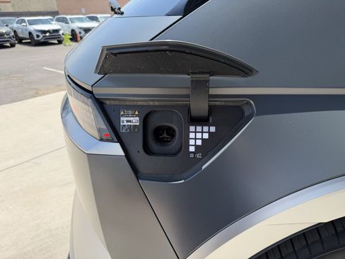 Used 2025 Hyundai Ioniq 5 Limited RWD image 39