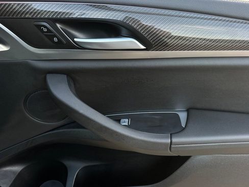 Used 2024 BMW X4 M40i image 32