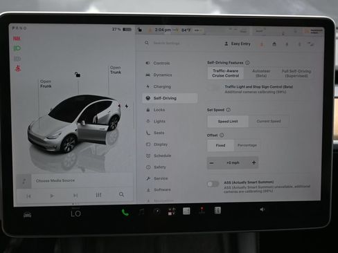 Used 2023 Tesla Model Y Long Range AWD/4WD image 26