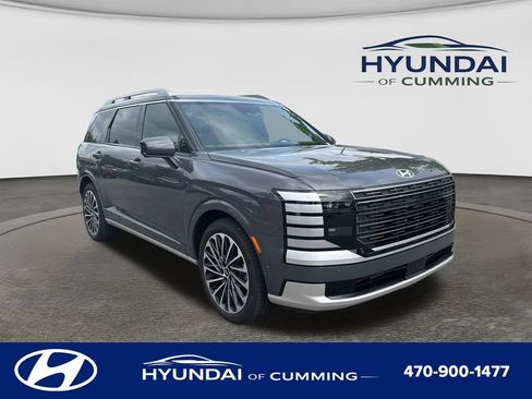 Used 2026 Hyundai Palisade Calligraphy FWD image 1