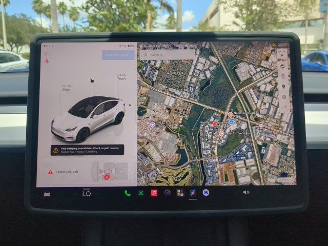 Used 2024 Tesla Model Y Performance AWD/4WD image 25