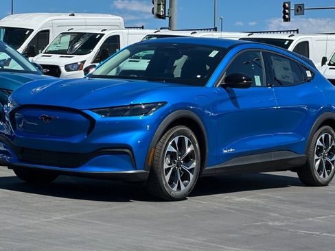 New 2026 Ford Mustang Mach-E Select RWD image 8