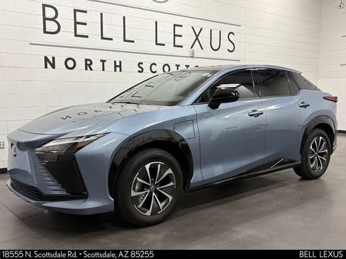 Used 2025 Lexus RZ 300e w/ Accessory Package (Z1) FWD image 6