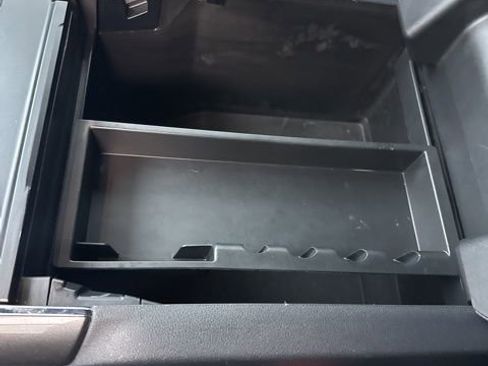 Used 2021 Ford F150 Lariat w/ Equipment Group 502A High image 28