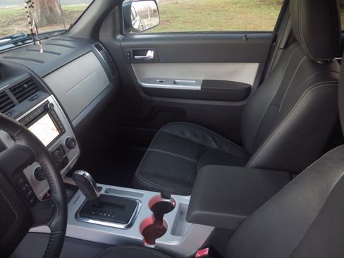 Used 2009 Mercury Mariner Premier image 11
