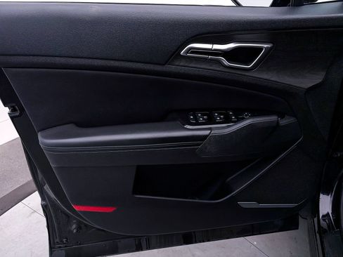Used 2023 Kia Sportage X-Line AWD/4WD image 16