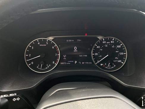 Used 2025 Nissan Rogue SV FWD image 41