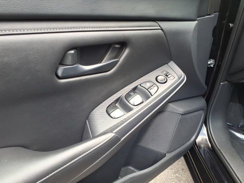 Used 2024 Nissan Sentra S FWD image 18
