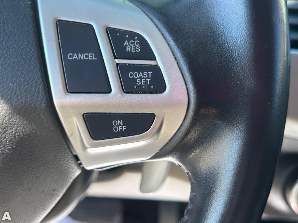 Used 2009 Mitsubishi Outlander XLS FWD image 27