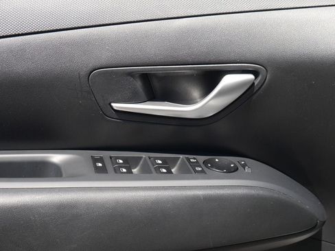 Used 2025 Hyundai Tucson SEL FWD image 32