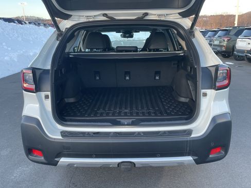 Certified 2025 Subaru Outback Touring w/ Tech Package 3 image 5
