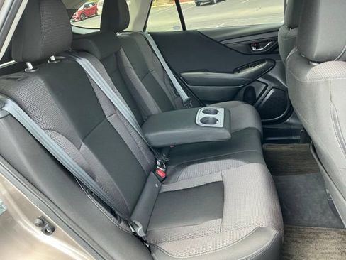 Used 2024 Subaru Outback Premium AWD/4WD image 20