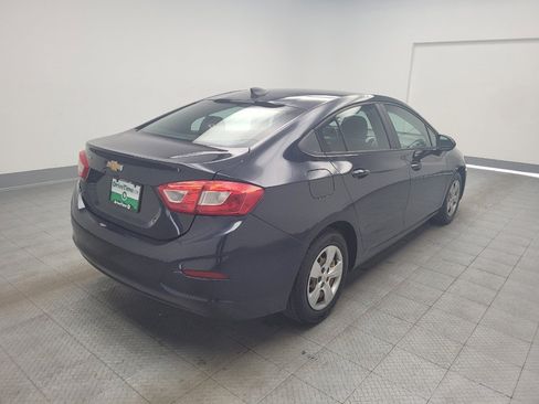 Used 2016 Chevrolet Cruze LS image 9