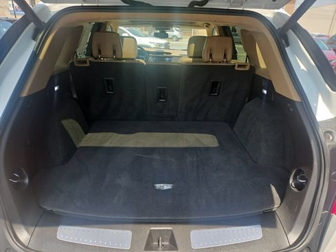 Used 2018 Cadillac XT5 Platinum w/ Driver Assist Package AWD/4WD image 16