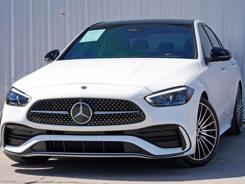 Used 2025 Mercedes-Benz C 300 Sedan w/ AMG Line w/ Night Package image 3