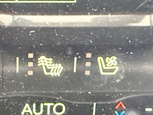 New 2026 GMC Terrain AT4 w/ Convenience Package III image 30