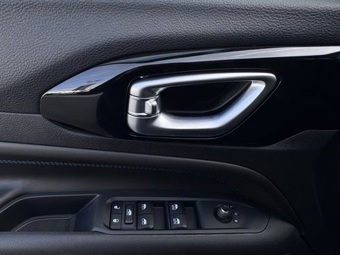 New 2026 Jeep Compass Latitude image 24