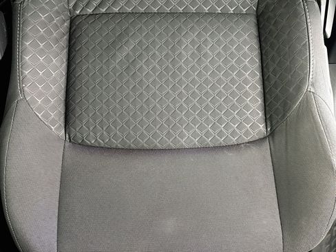 Certified 2021 Toyota C-HR LE FWD image 18