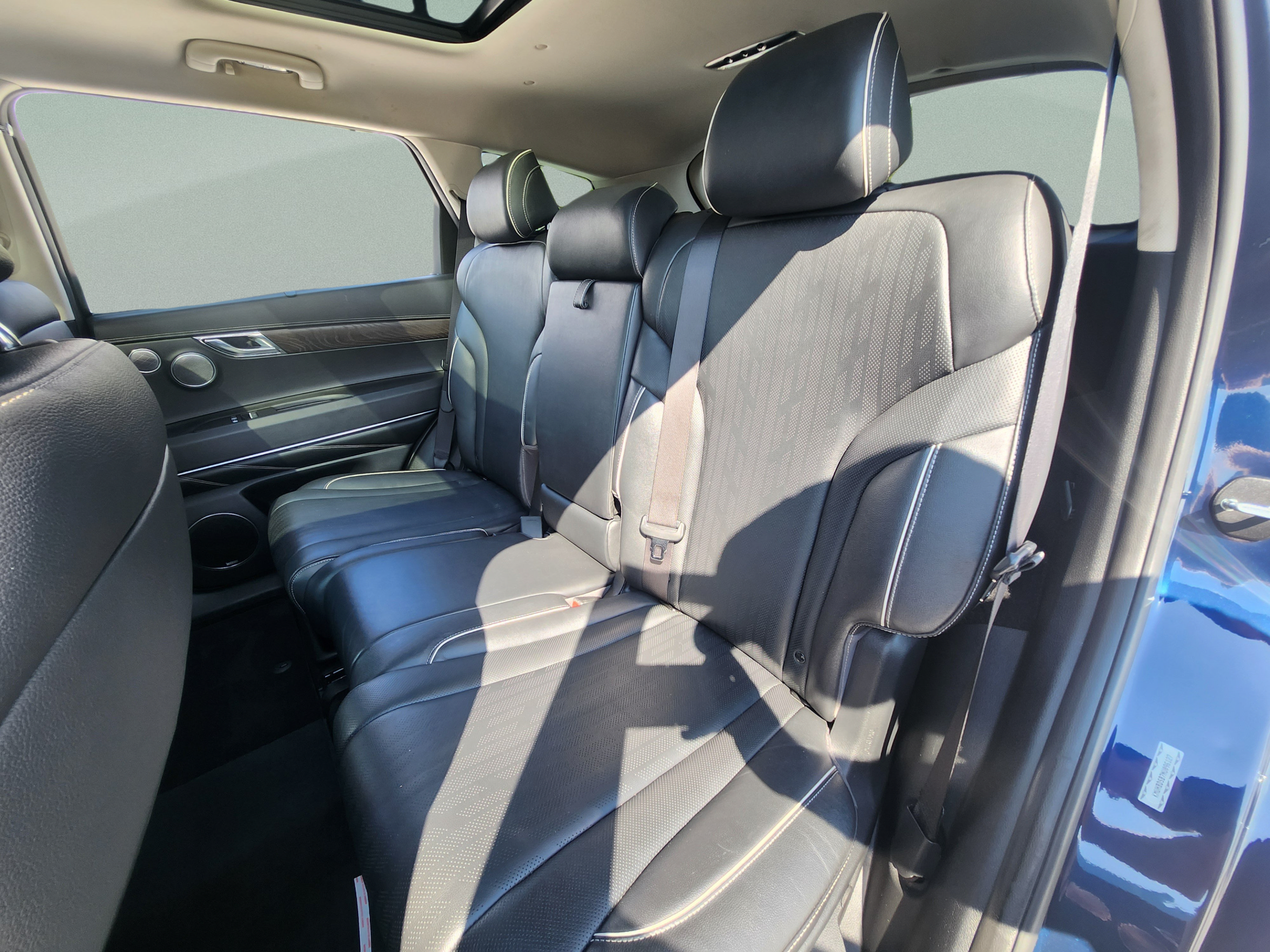 Used 2022 Genesis GV80 2.5T w/ Prestige Package 04 AWD/4WD image 20