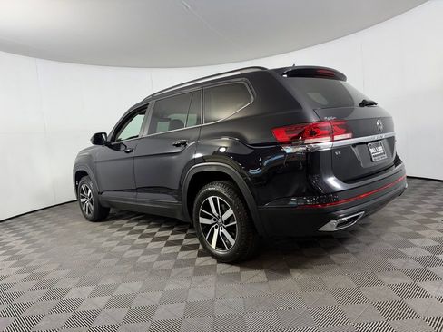 Used 2022 Volkswagen Atlas SE image 8