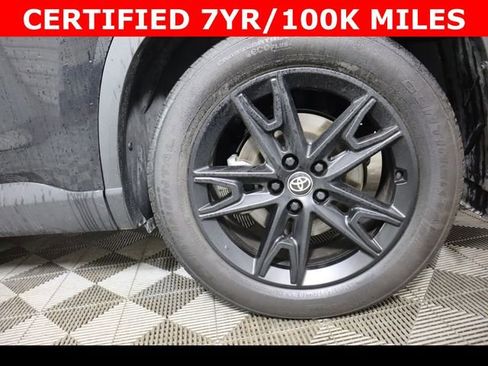 Used 2025 Toyota Grand Highlander AWD Hybrid image 27