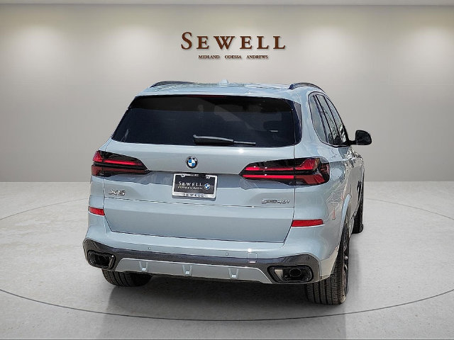 Used 2026 BMW X5 sDrive40i w/ M Sport Package RWD image 5