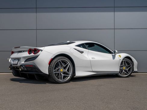 Certified 2022 Ferrari F8 Tributo RWD image 6