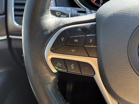 Used 2020 Jeep Grand Cherokee Limited image 23