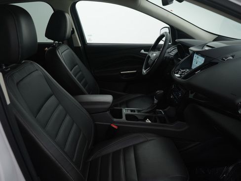 Used 2017 Ford Escape Titanium image 11