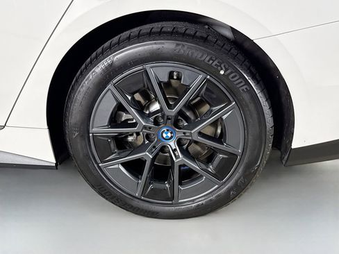 Certified 2024 BMW i4 eDrive35 w/ Convenience Package image 32