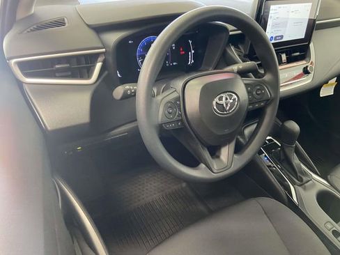 Used 2026 Toyota Corolla LE image 13