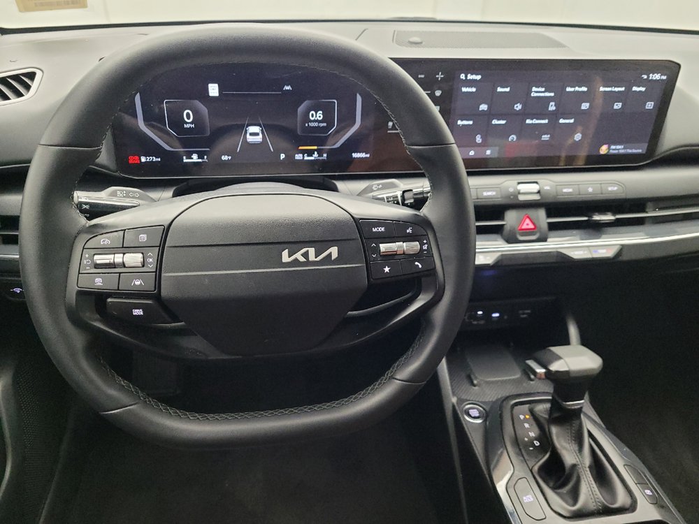 Used 2025 Kia K4 EX FWD image 22