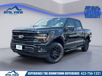 New 2025 Ford F150 XLT w/ Equipment Group 302A MID