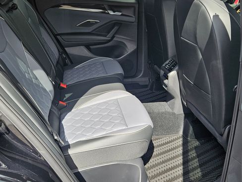 New 2026 Volkswagen Tiguan SEL R-Line AWD/4WD image 28
