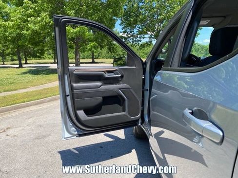 Used 2026 Chevrolet Silverado 1500 RST AWD/4WD image 15
