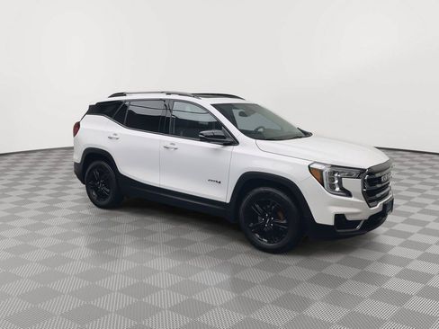 Certified 2024 GMC Terrain AT4 w/ Tech Package AWD/4WD image 44
