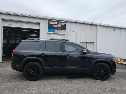 Used 2023 GMC Acadia SLE w/ Driver Convenience Package FWD image 6
