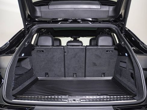 Certified 2026 Porsche Cayenne Coupe AWD/4WD image 28