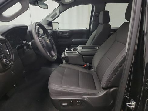 Used 2022 Chevrolet Silverado 1500 Custom image 12